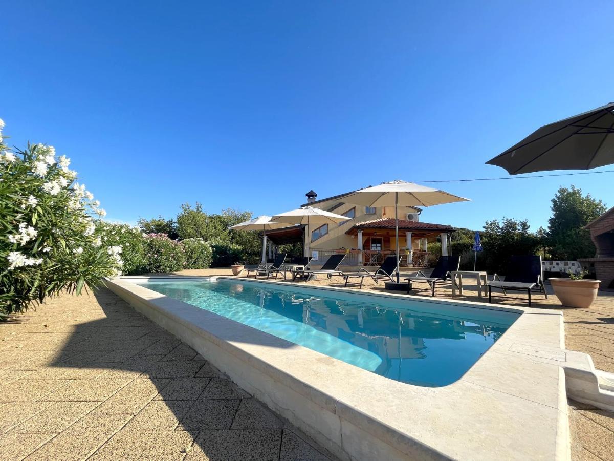 Holiday Home Valmoneda Rovinj Exterior foto